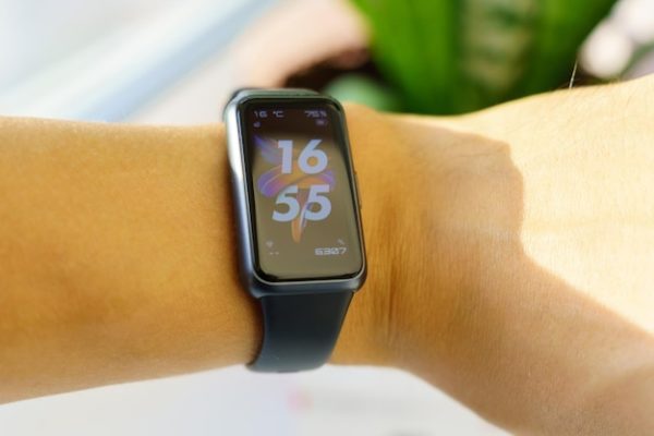 Скидка на часы Xiaomi Mi Watch на официальном сайте